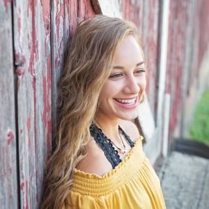 Meet your Posher, Mallory